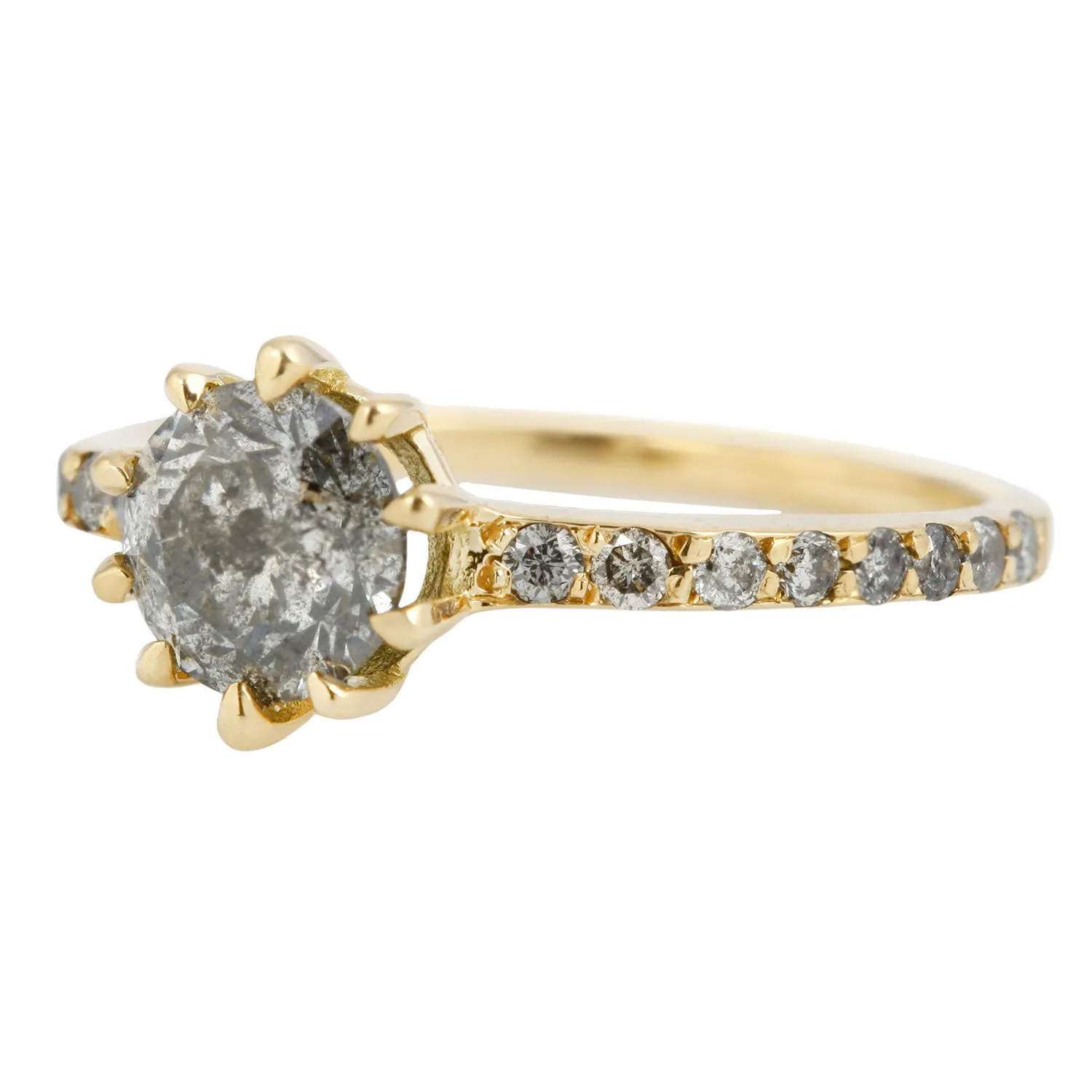 Brilliant Misty Diamond Ring