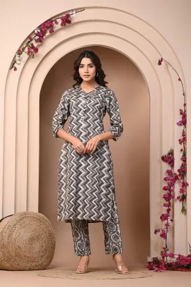 Elegant Zigzag Printed Kurti with Floral Pants