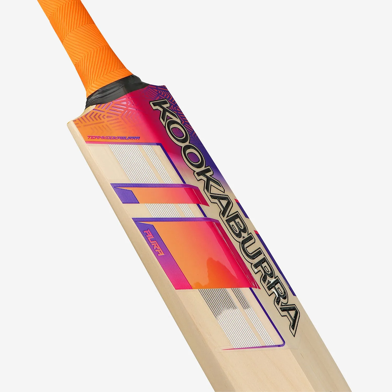 Kookaburra Aura Pro 8.0 Kashmir Junior Cricket Bat