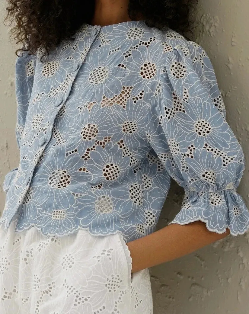 Maya - Elegant embroidered cotton blouse