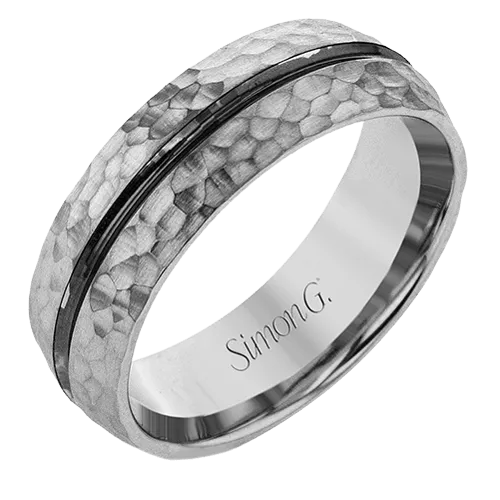 Men's Wedding Band In 14k Or 18k Gold