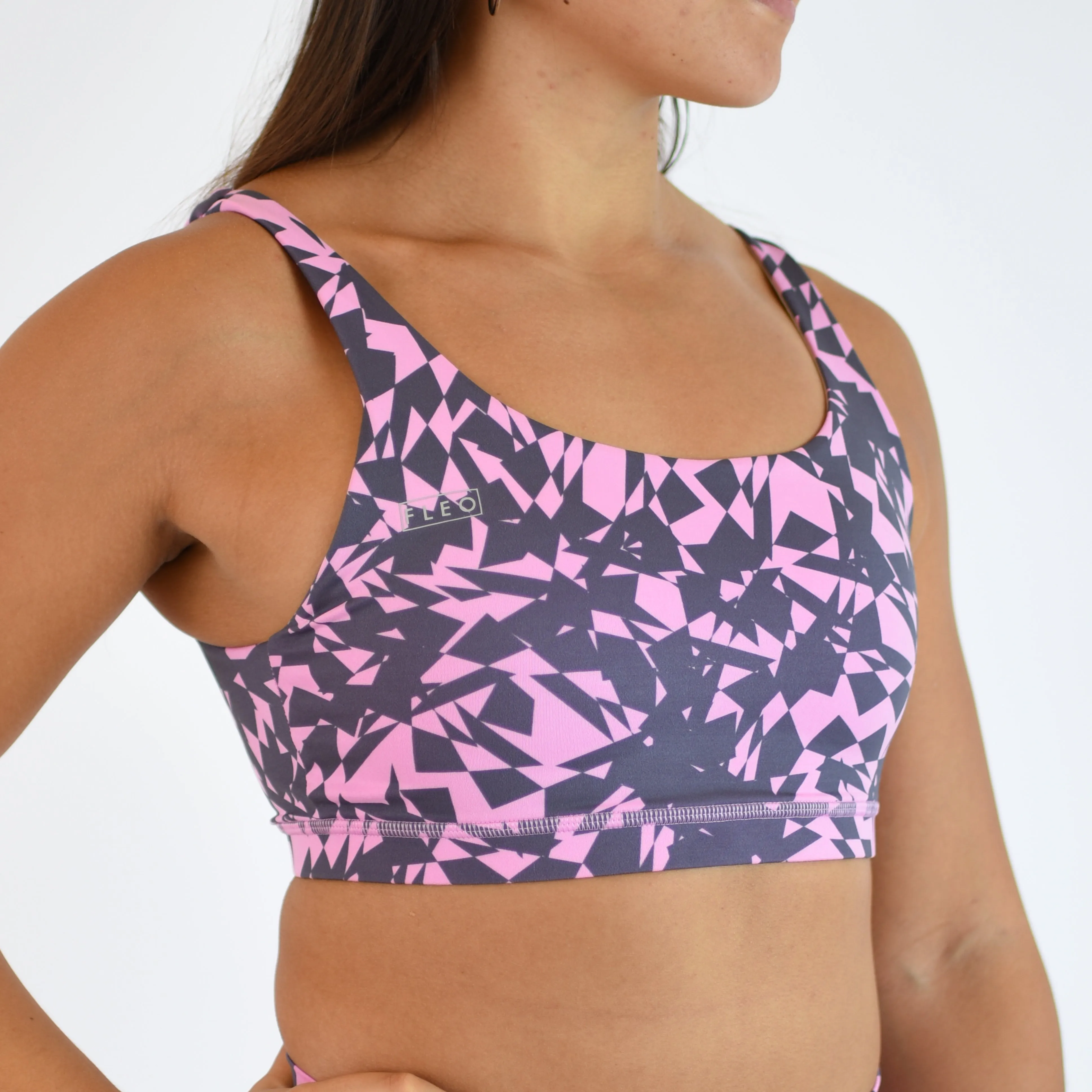 Selena Sports Bra - Medium Support